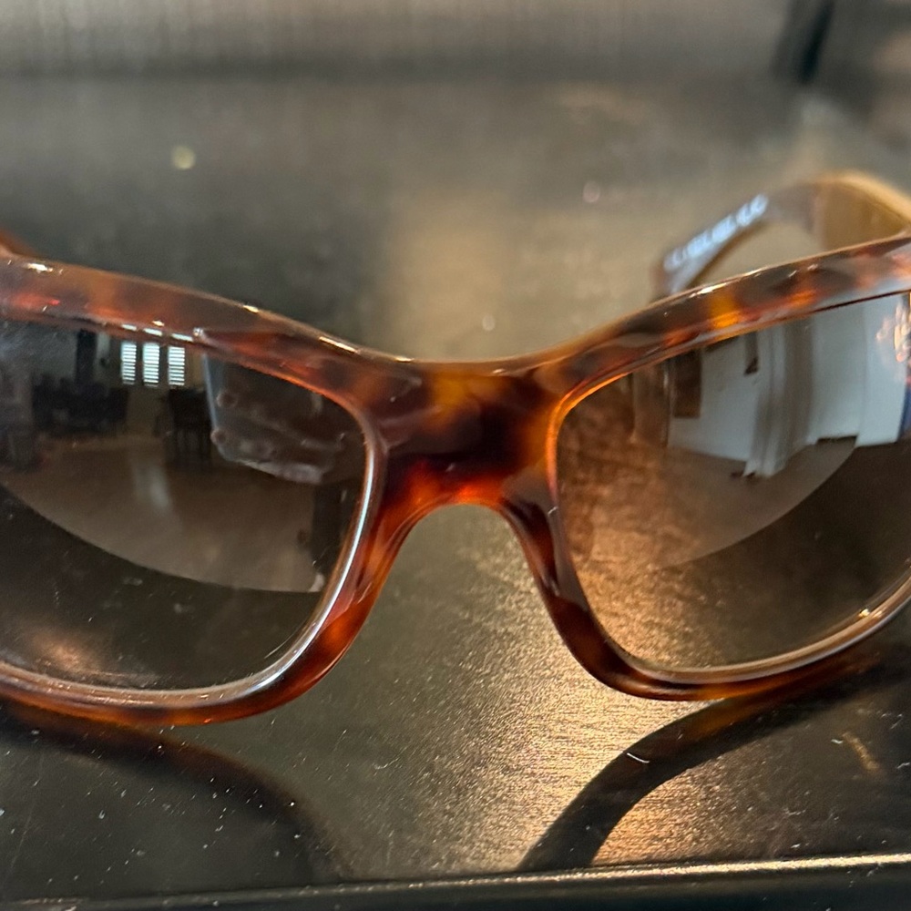 CHANEL Brown Tortoise Sunglasses